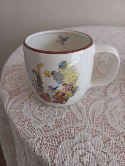 2 MUG TEDDY BEAR AND BUNNIES BY PRINKNASH POTTERY GLOUCESTER